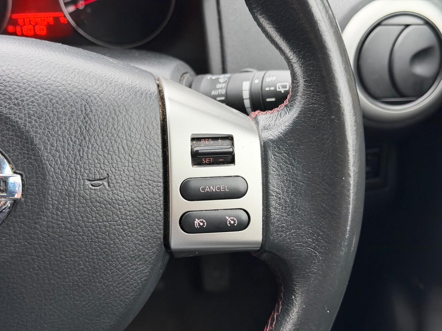 Used Nissan Note 2011 for sale - 77425410: Photo 17