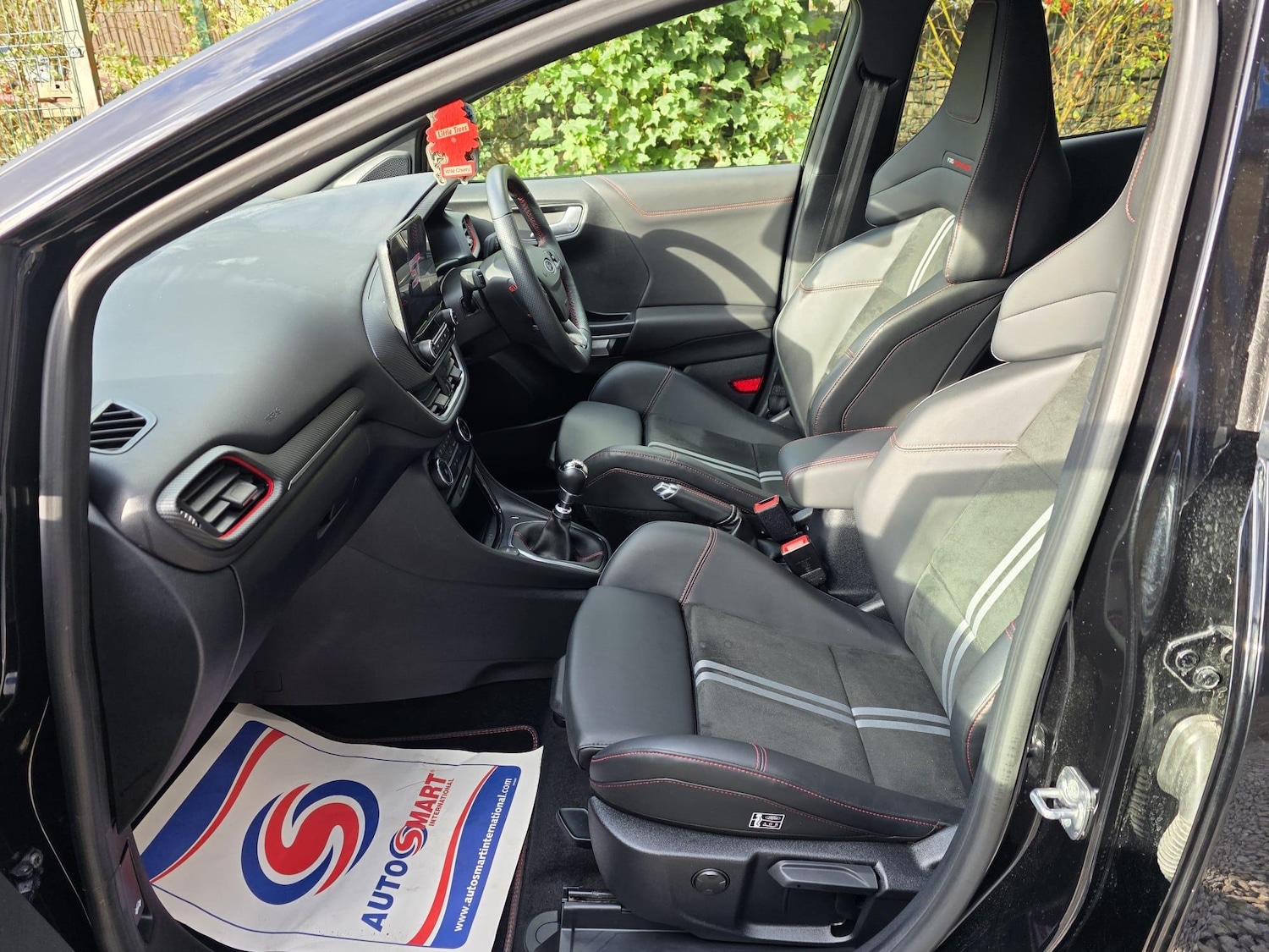 Vehicle 21