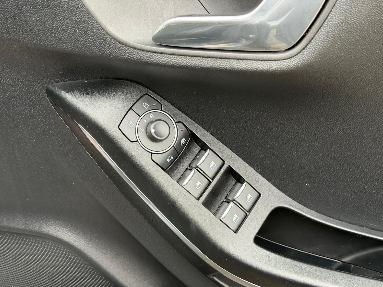 Used Ford Puma for sale - 78141453: Photo 30