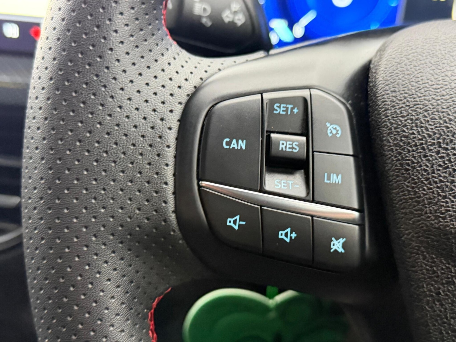 Used Ford Focus 2023 for sale - 77637817: Photo 18