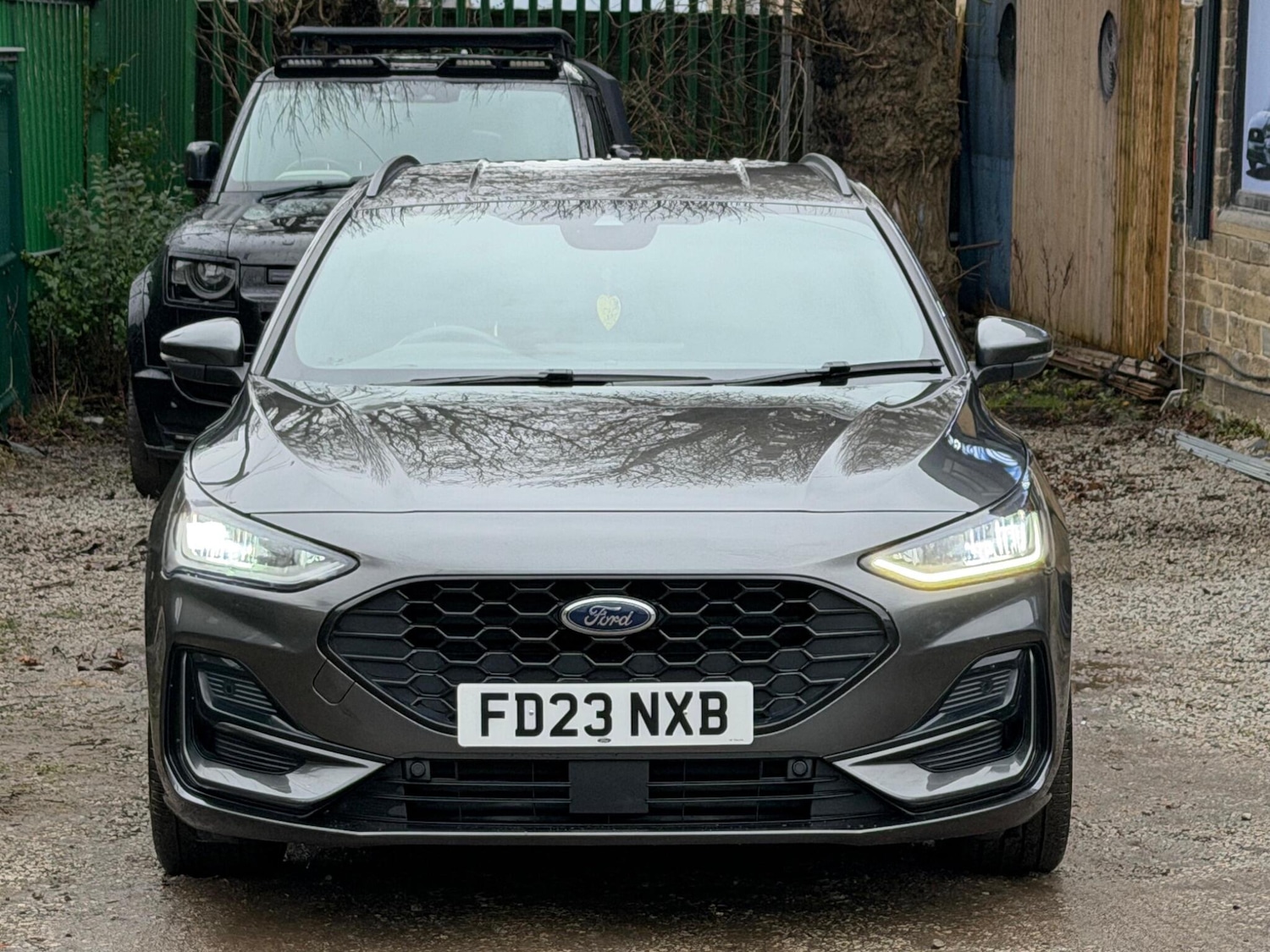 Used Ford Focus 2023 for sale - 77637817: Photo 2