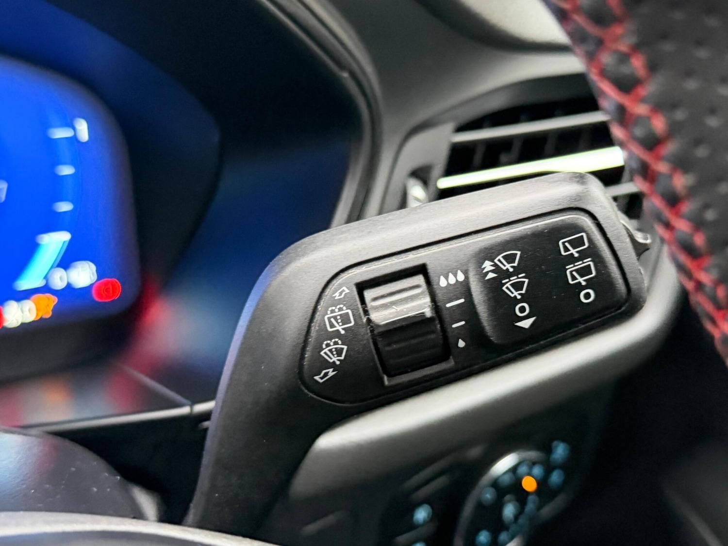 Used Ford Focus 2023 for sale - 77637817: Photo 24