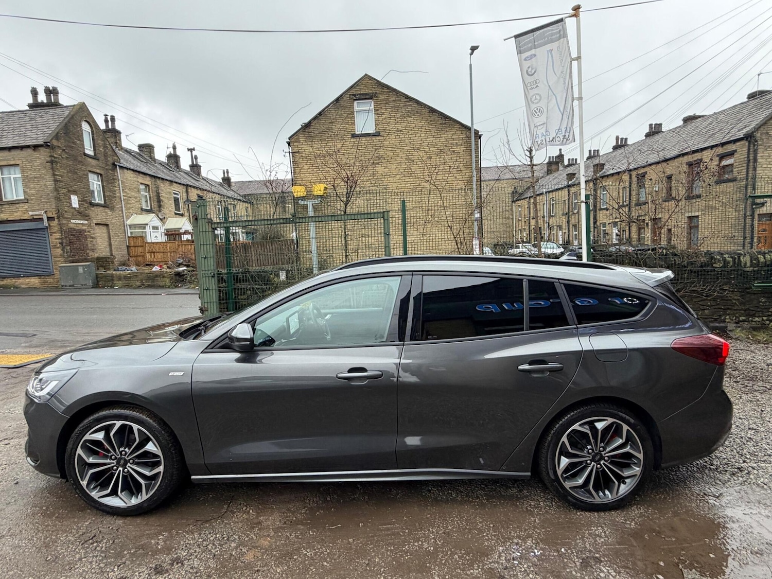 Used Ford Focus 2023 for sale - 77637817: Photo 4