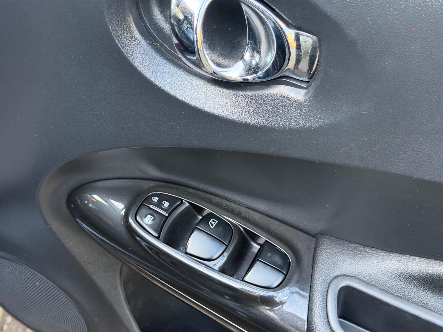 Used Nissan Juke 2016 for sale - 78034520: Photo 25