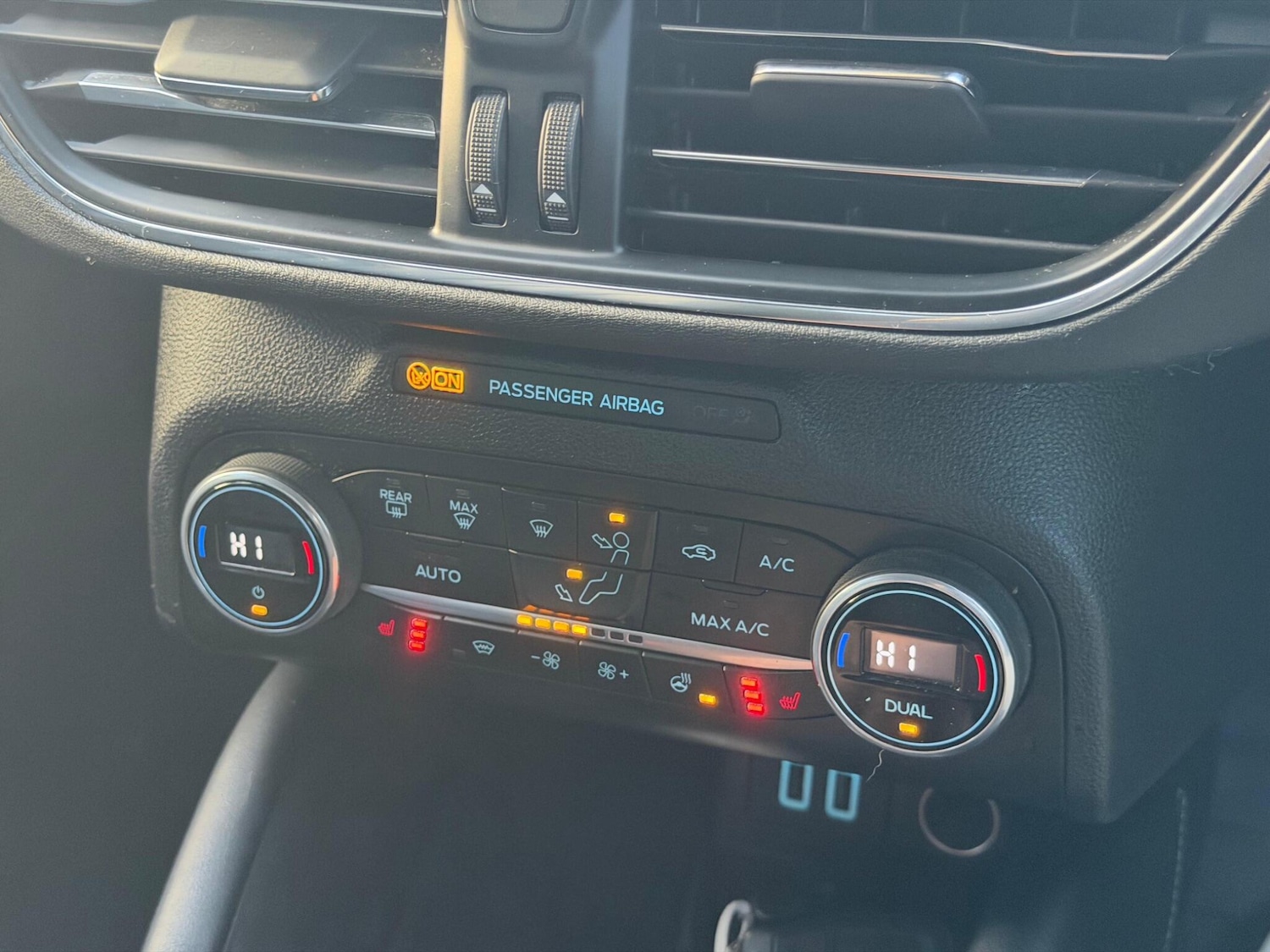 Used Ford Focus 2021 for sale - 76801608: Photo 11