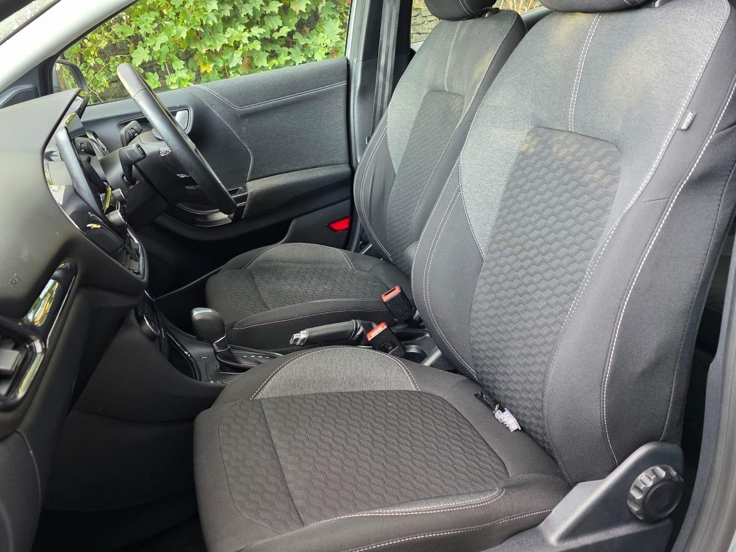 Used Ford Puma 2024 for sale - 76214160: Photo 35