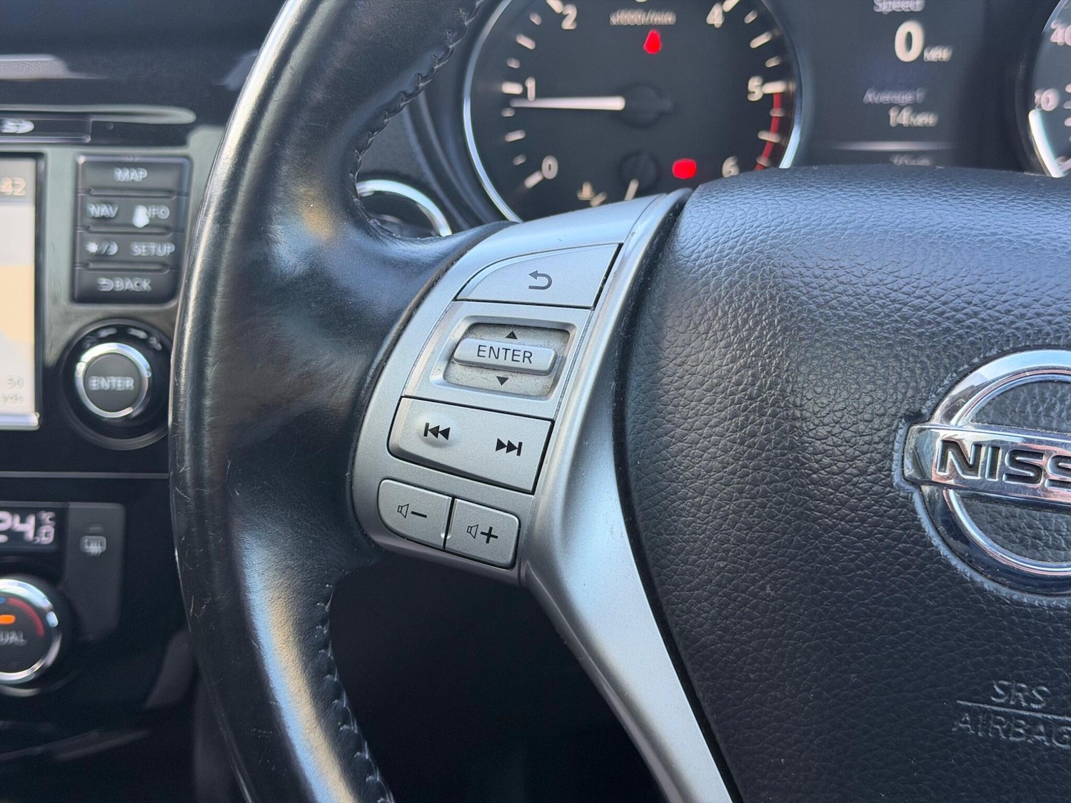 Used Nissan Qashqai 2014 for sale - 78007141: Photo 27