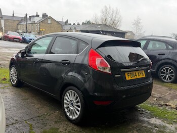 Used Ford Fiesta 2014 for sale - 77440542: Photo