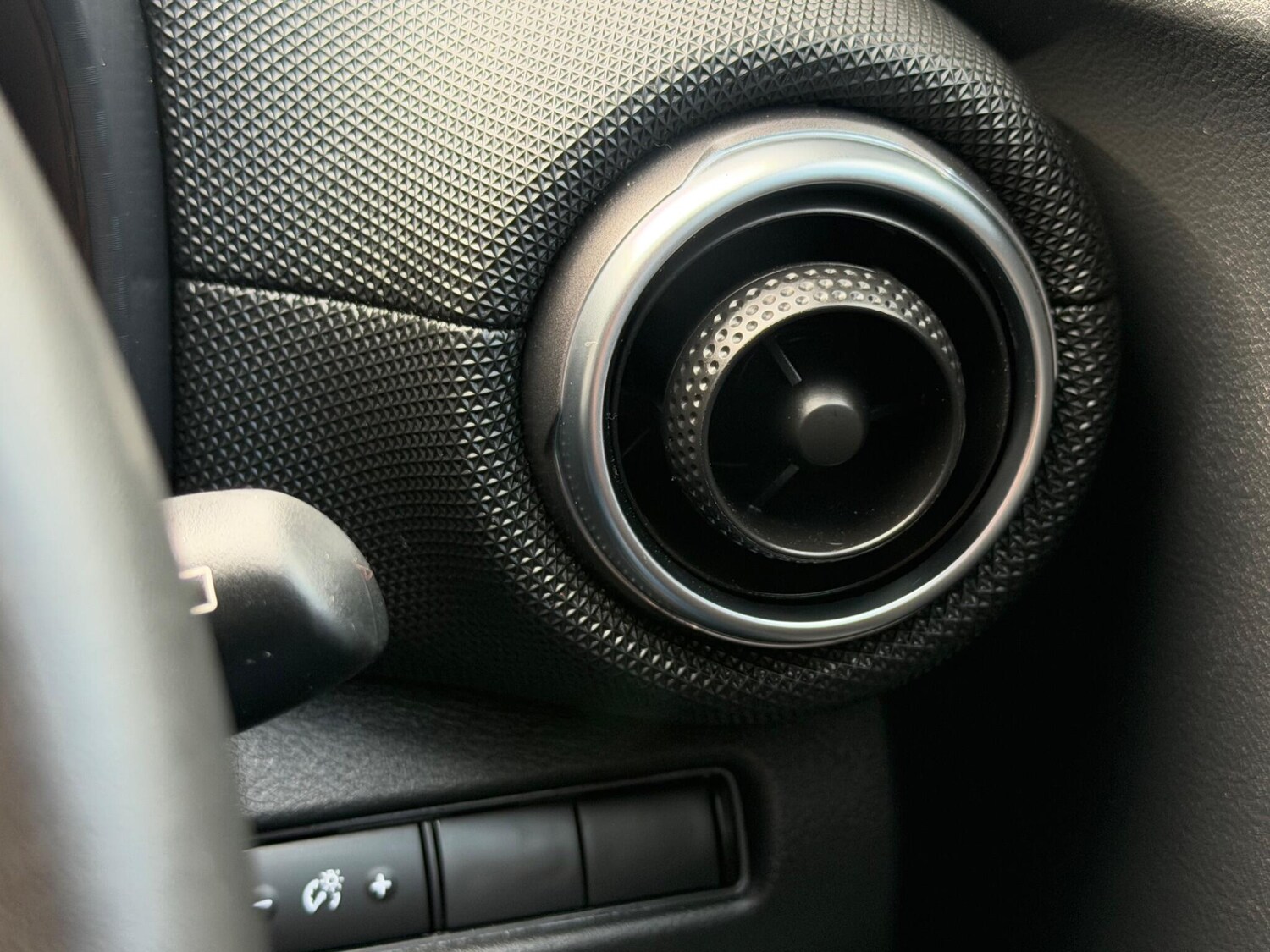 Used Nissan Juke for sale - 78214777: Photo 41