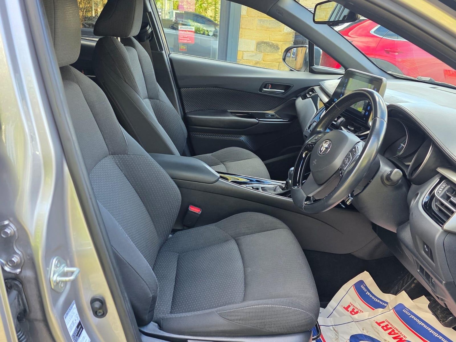 Used Toyota C-HR 2019 for sale - 76032152: Photo 17