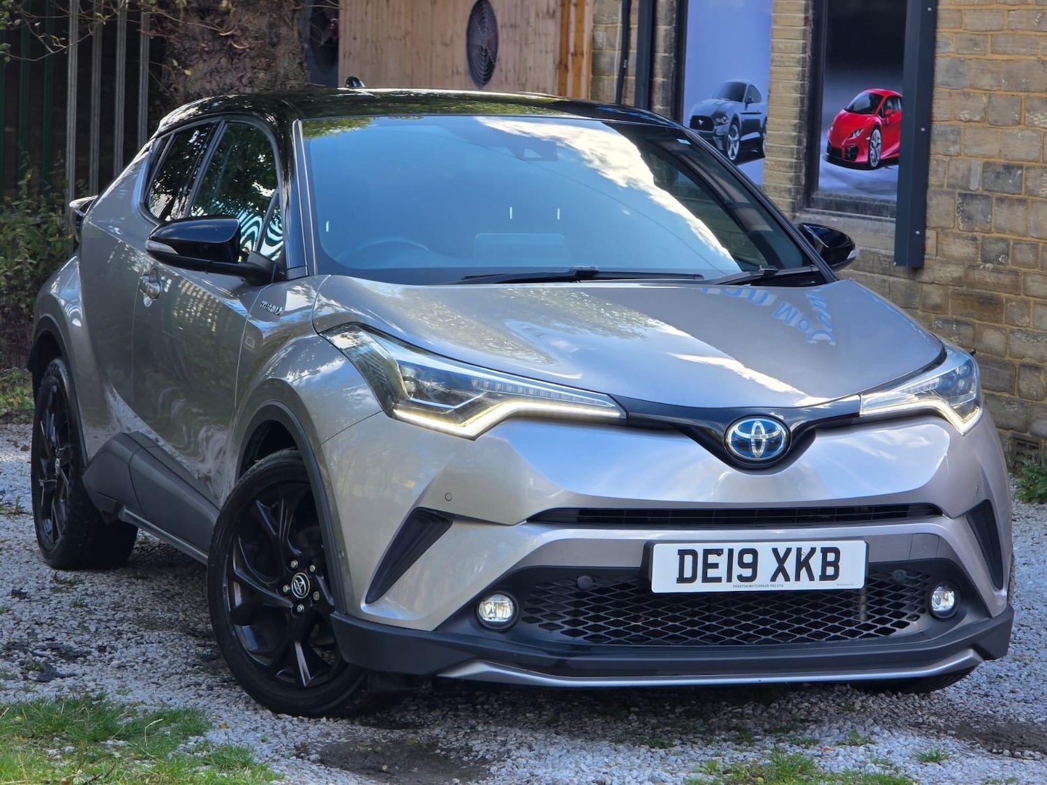 Used Toyota C-HR 2019 for sale - 76032152: Photo 3