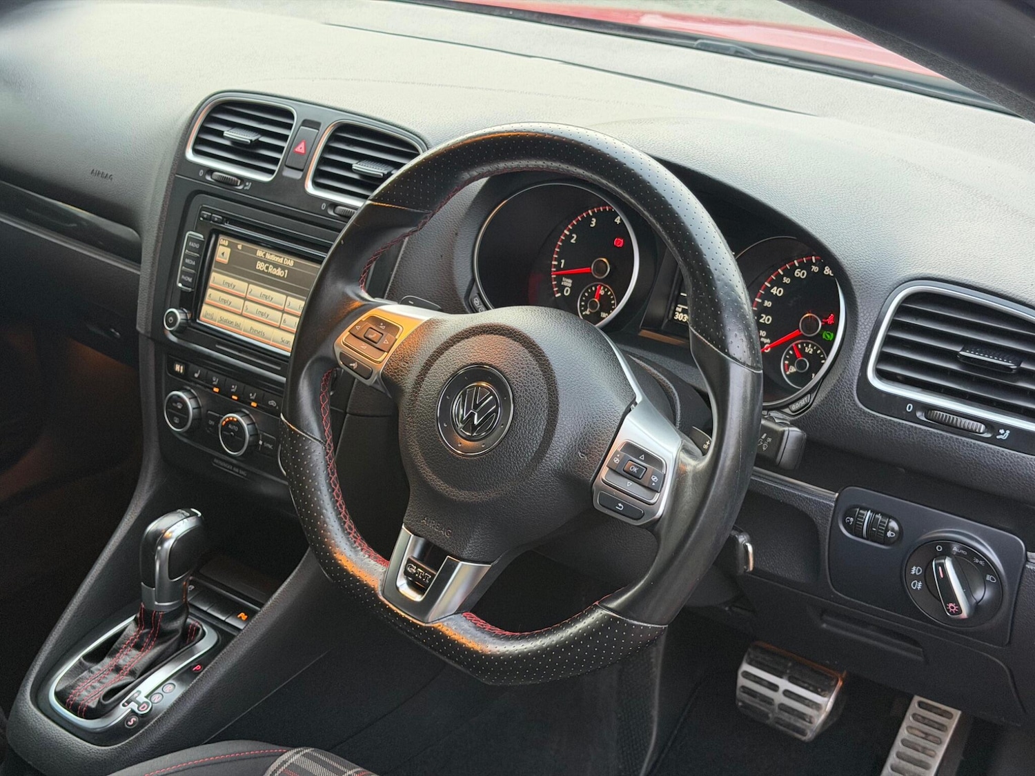 Used Volkswagen Golf 2013 for sale - 77597910: Photo 13