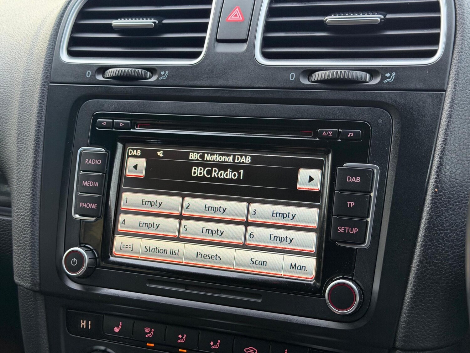 Used Volkswagen Golf 2013 for sale - 77597910: Photo 23