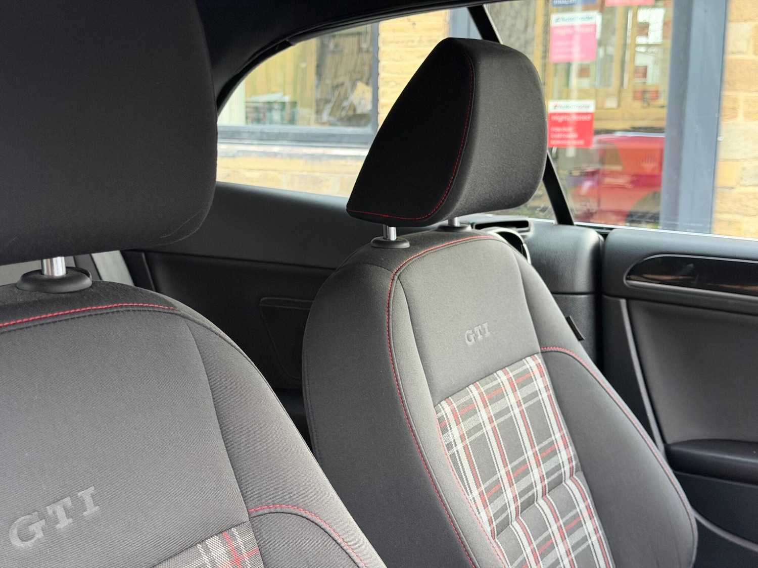 Used Volkswagen Golf 2013 for sale - 77597910: Photo 40