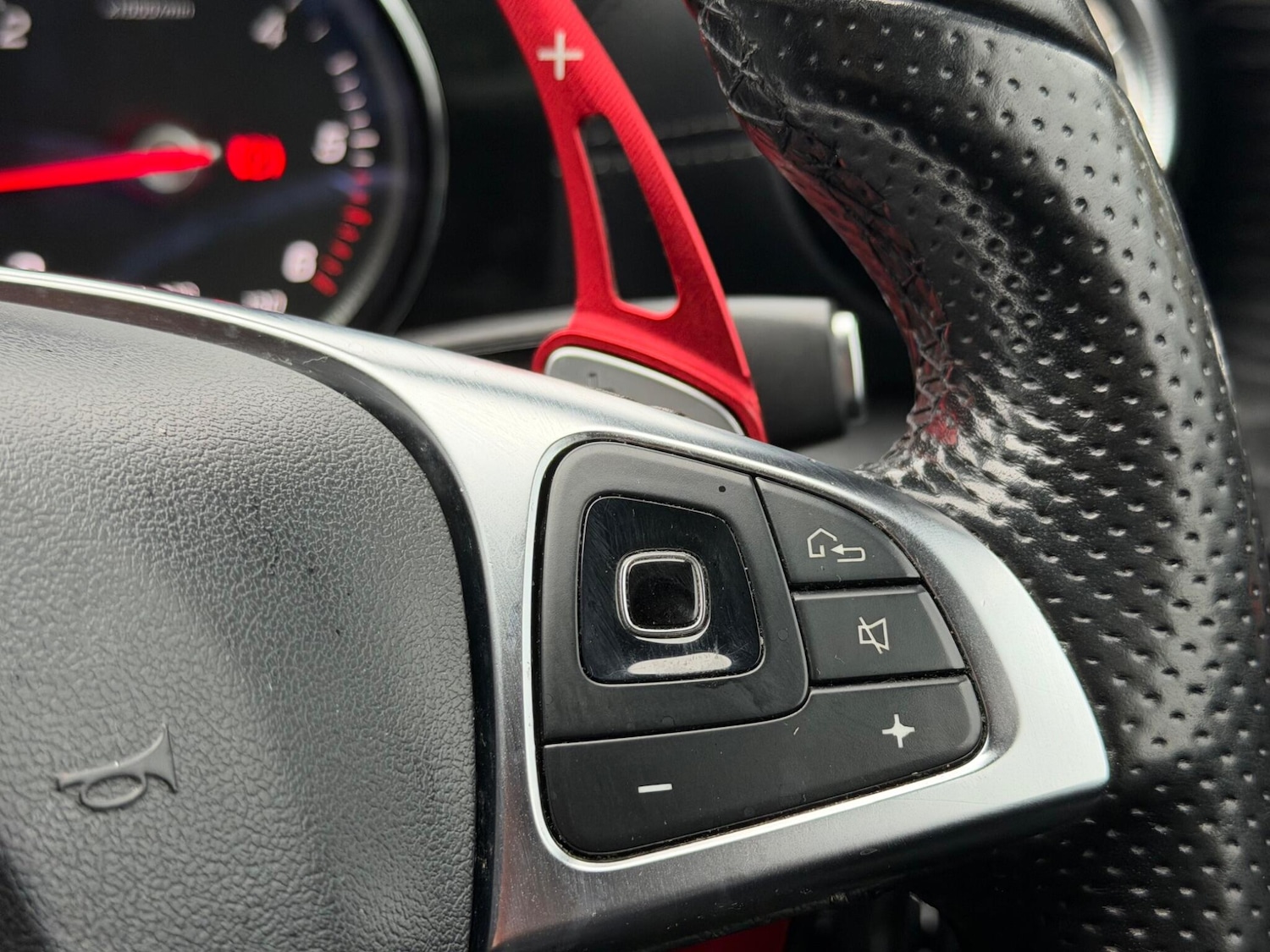 Used Mercedes-Benz E Class 2018 for sale - 77853010: Photo 28