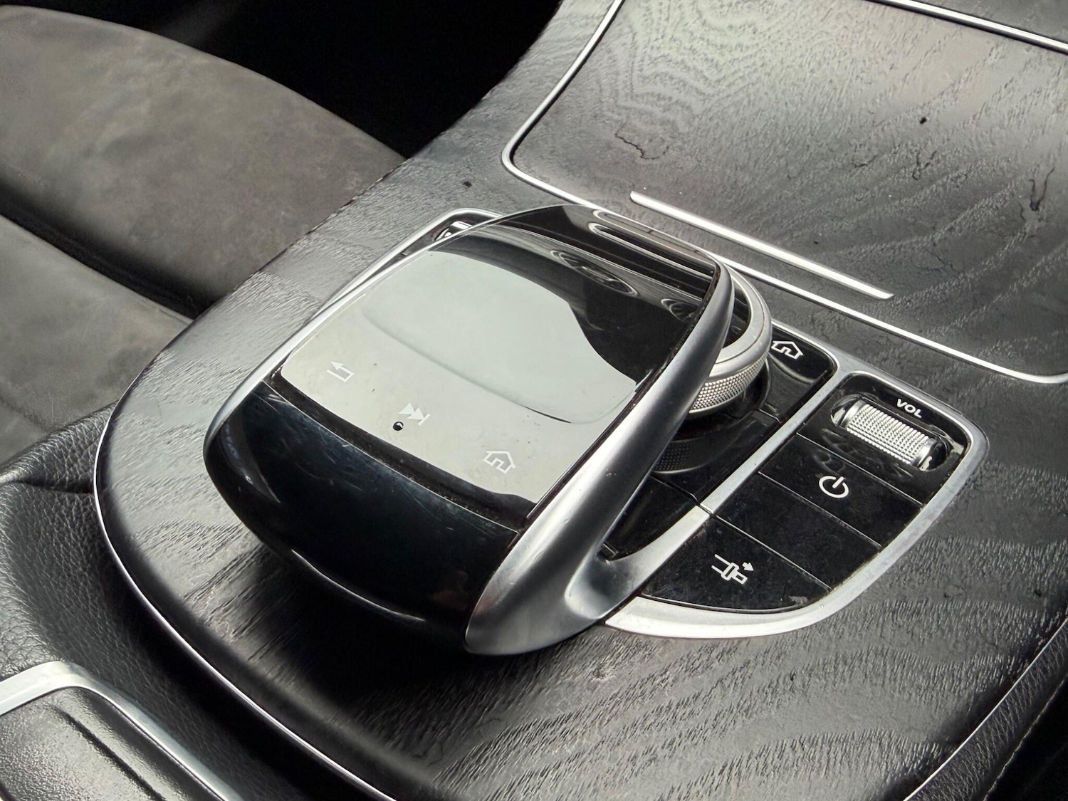 Used Mercedes-Benz E Class 2018 for sale - 77853010: Photo 32