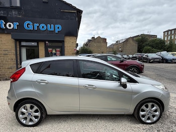 Used Ford Fiesta 2011 for sale - 79049710: Photo