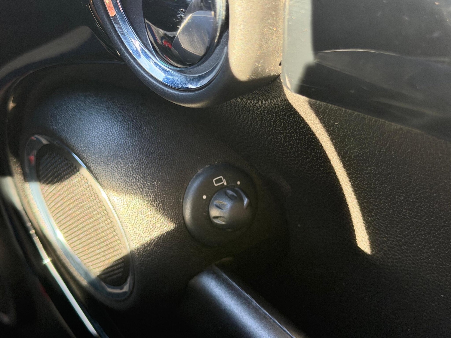 Used MINI Convertible 2012 for sale - 77242762: Photo 31