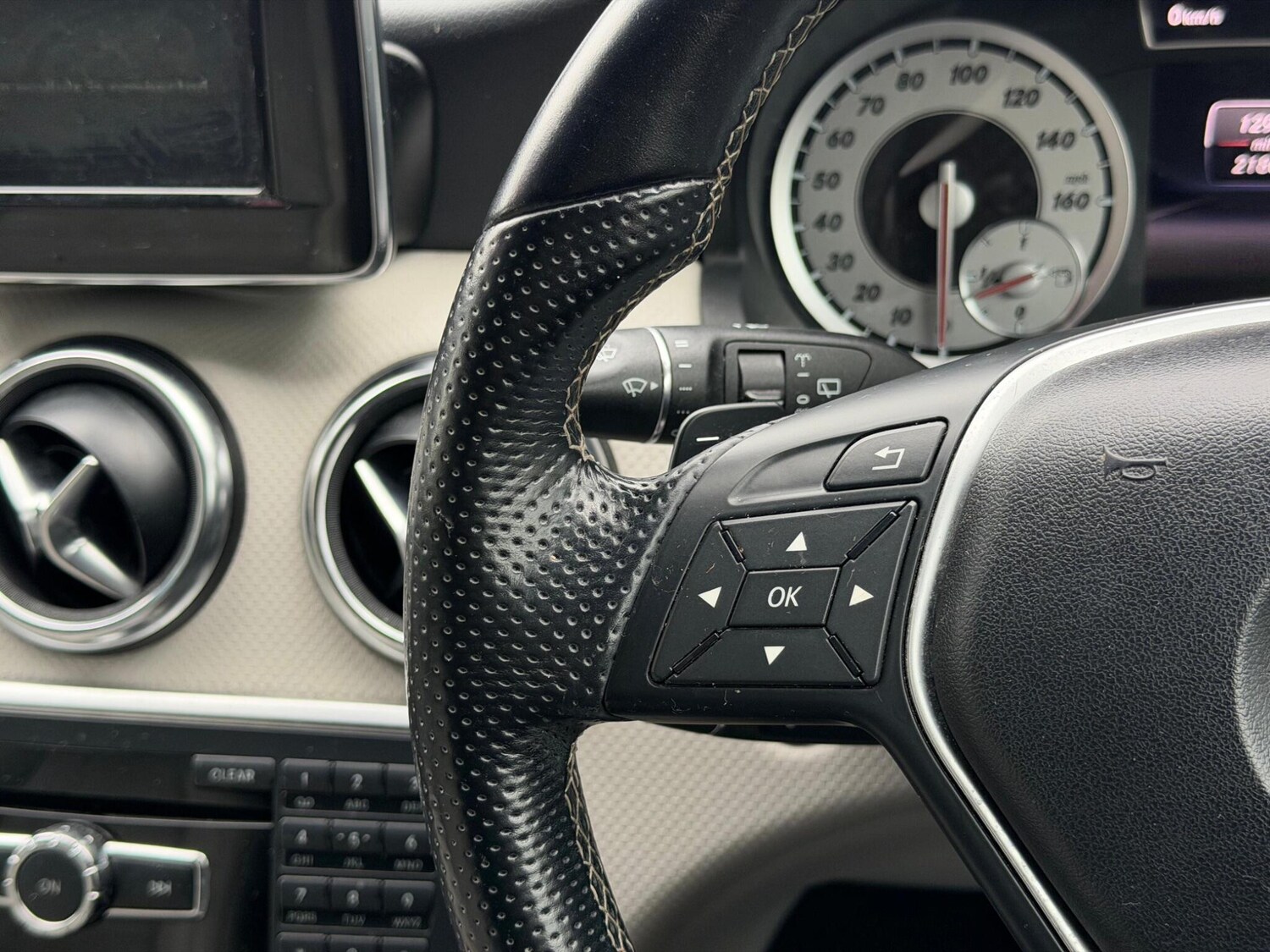 Used Mercedes-Benz A-Class for sale - 77723105: Photo 22