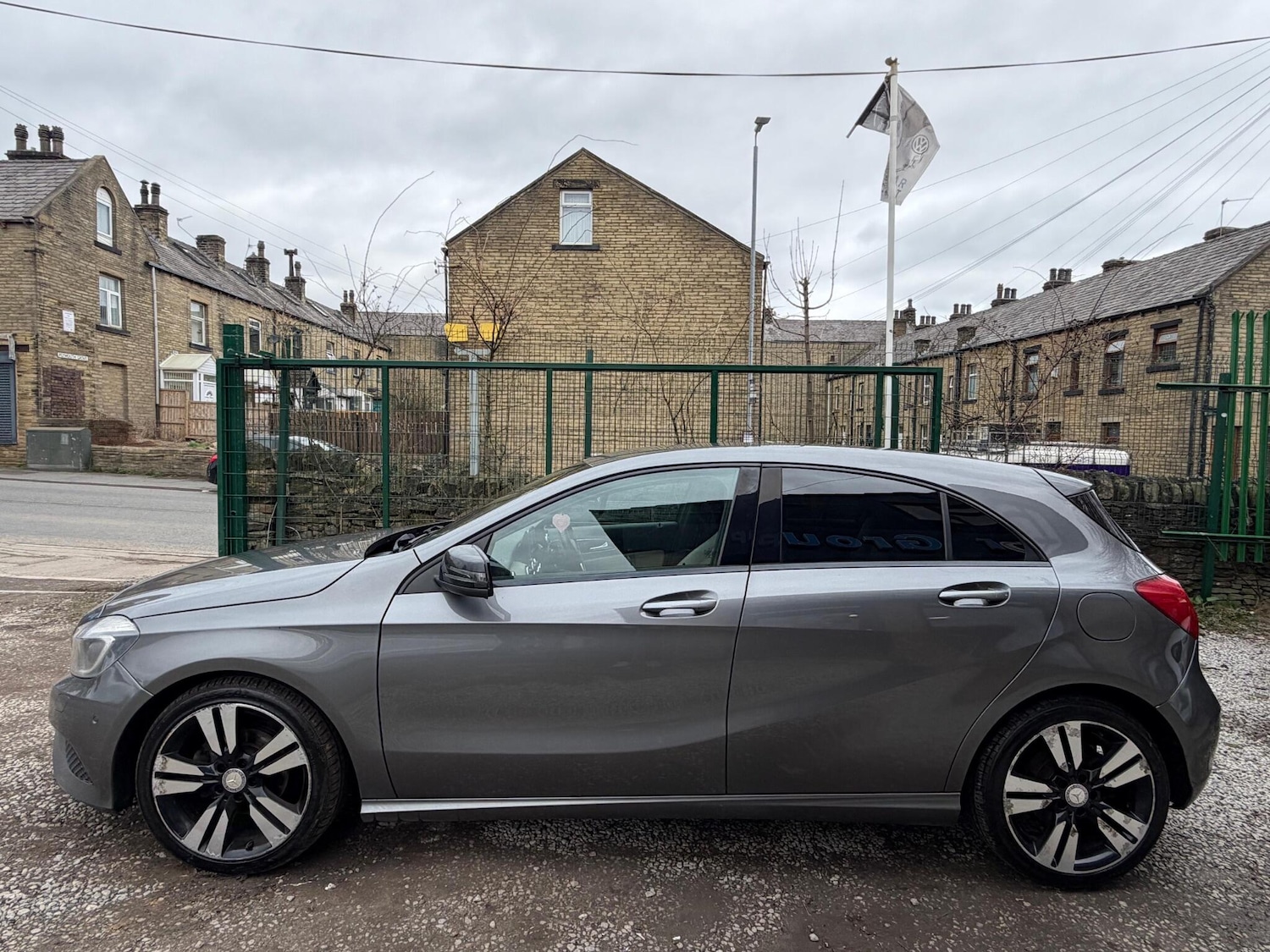 Used Mercedes-Benz A-Class for sale - 77723105: Photo 4