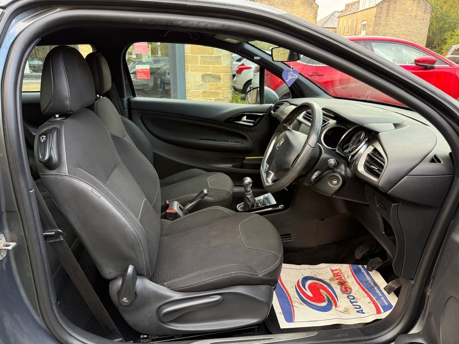 Used DS Automobiles DS 3 2016 for sale - 76472765: Photo 16