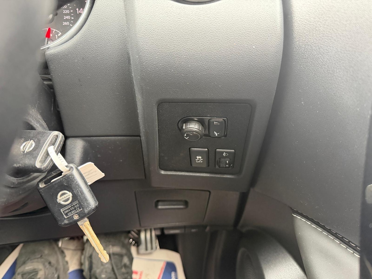 Used Nissan Qashqai+2 2013 for sale - 76472835: Photo 26