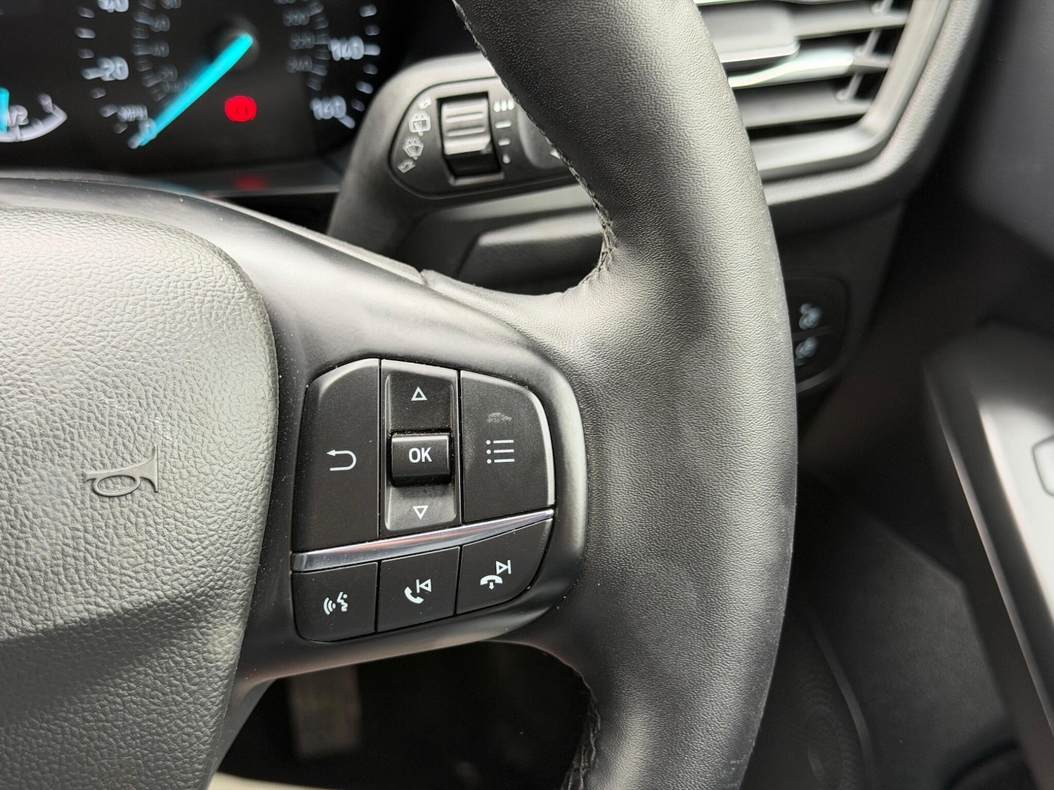 Used Ford Focus 2023 for sale - 77853893: Photo 21