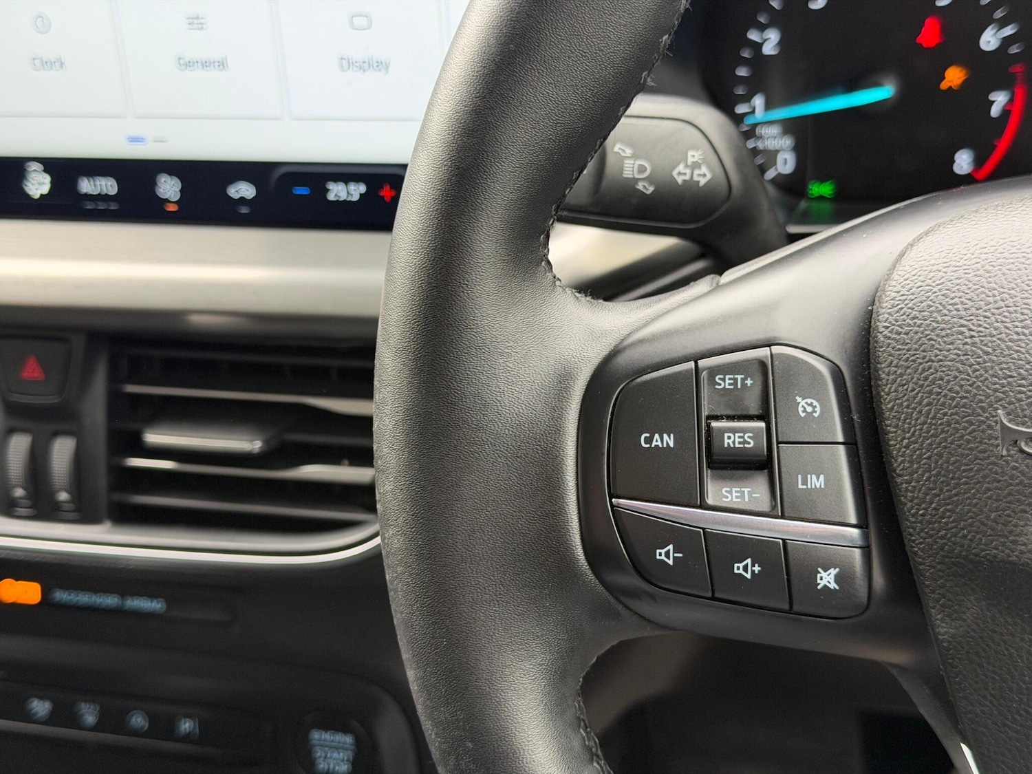 Used Ford Focus 2023 for sale - 77853893: Photo 23