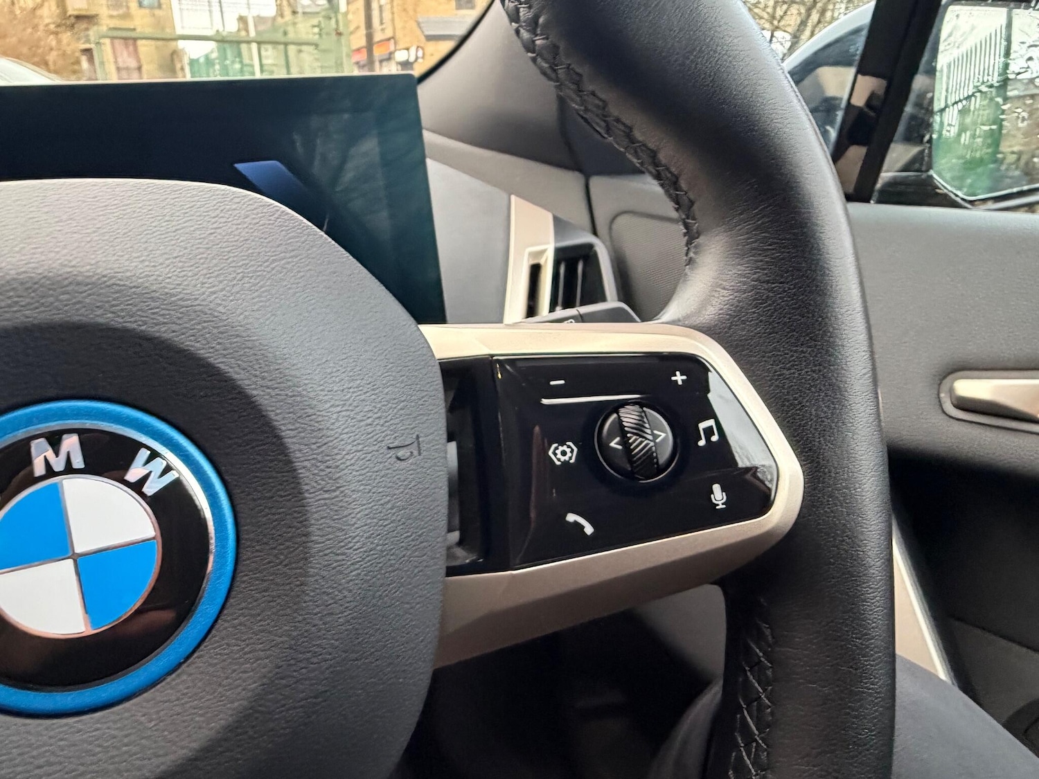 Used BMW iX 2024 for sale - 77203367: Photo 39