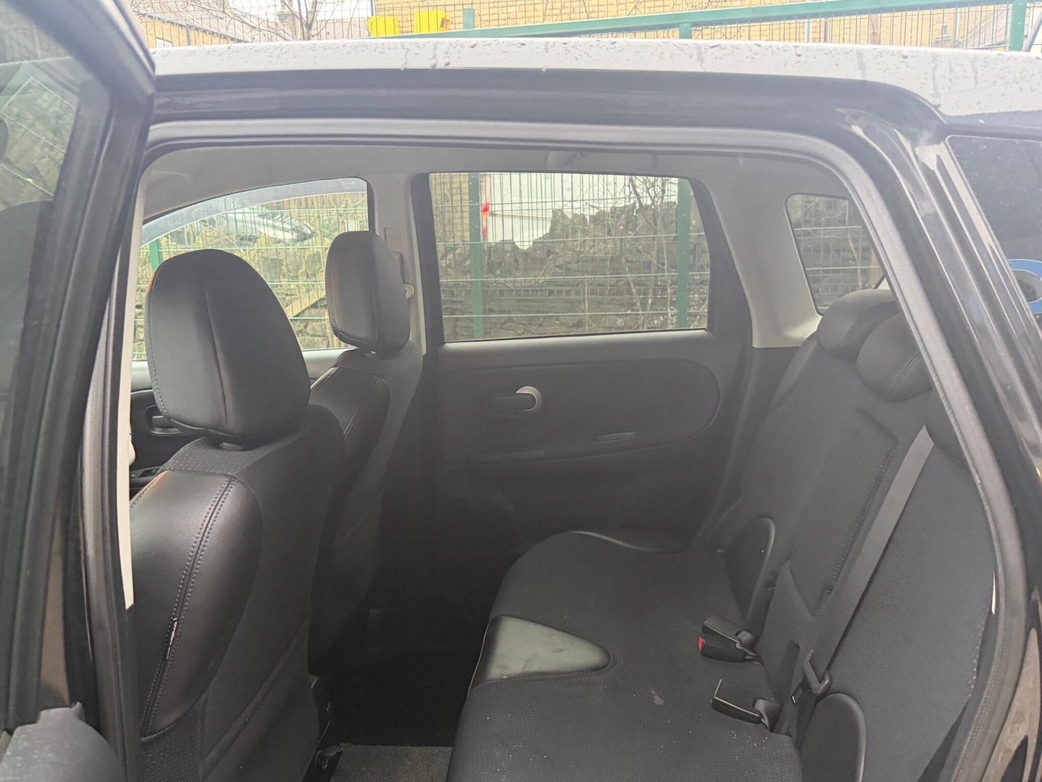 Used Nissan Note 2013 for sale - 77737101: Photo 11