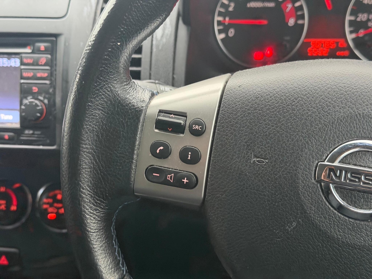 Used Nissan Note 2013 for sale - 77737101: Photo 24