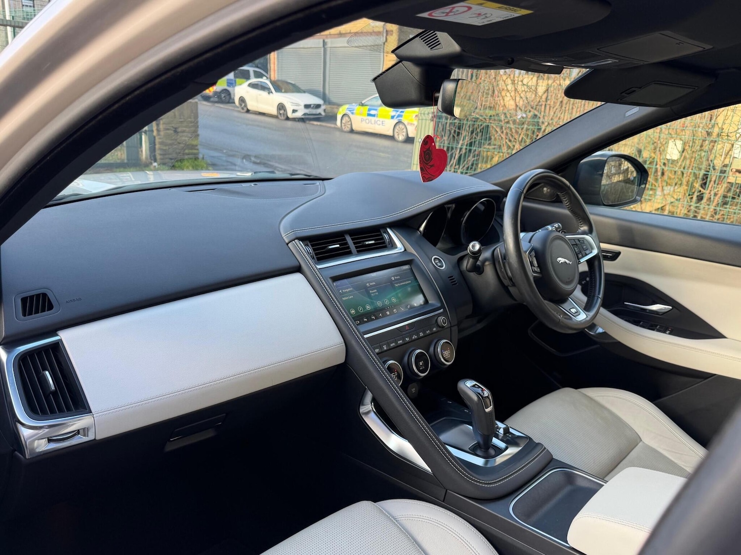 Used Jaguar E-Pace for sale - 77237661: Photo 25