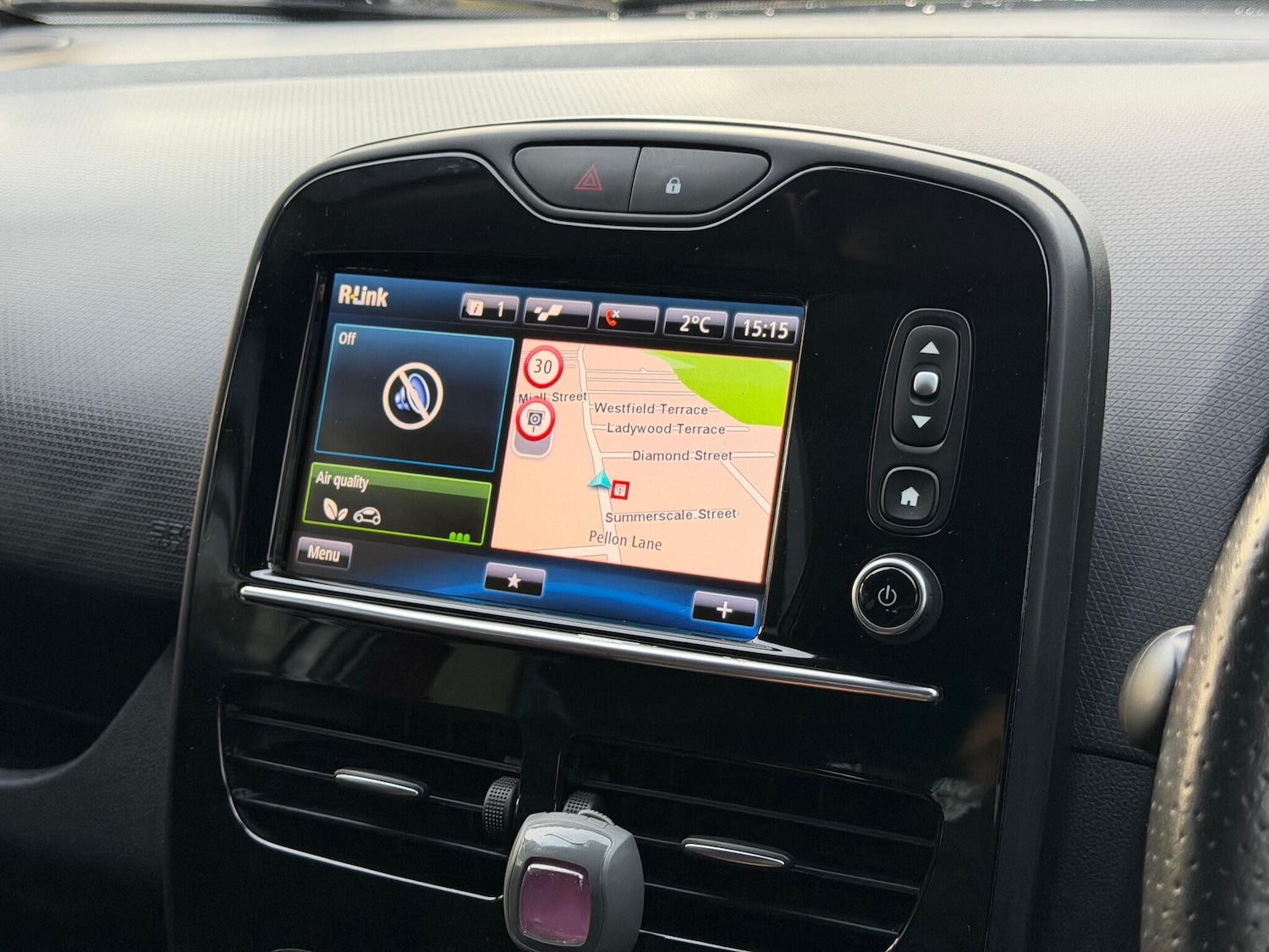 Used Renault Clio 2015 for sale - 77216024: Photo 11