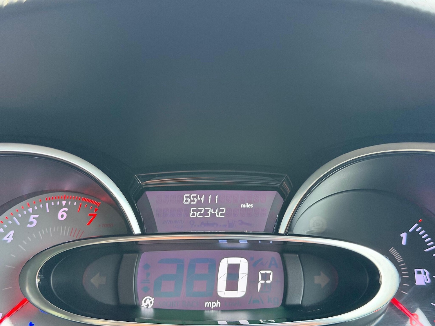 Used Renault Clio 2015 for sale - 77216024: Photo 26