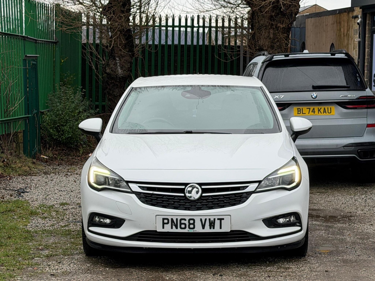 Used Vauxhall Astra 2018 for sale - 77119950: Photo 2