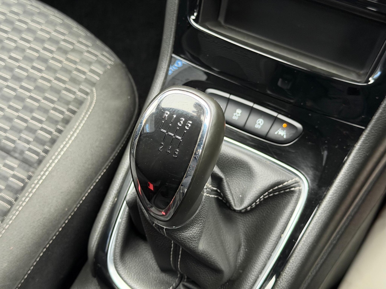 Used Vauxhall Astra 2018 for sale - 77119950: Photo 24