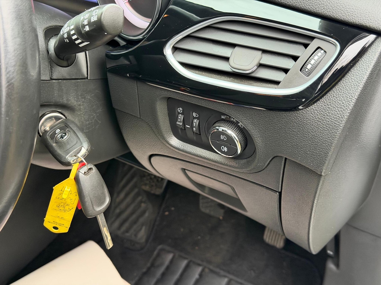 Used Vauxhall Astra 2018 for sale - 77119950: Photo 28