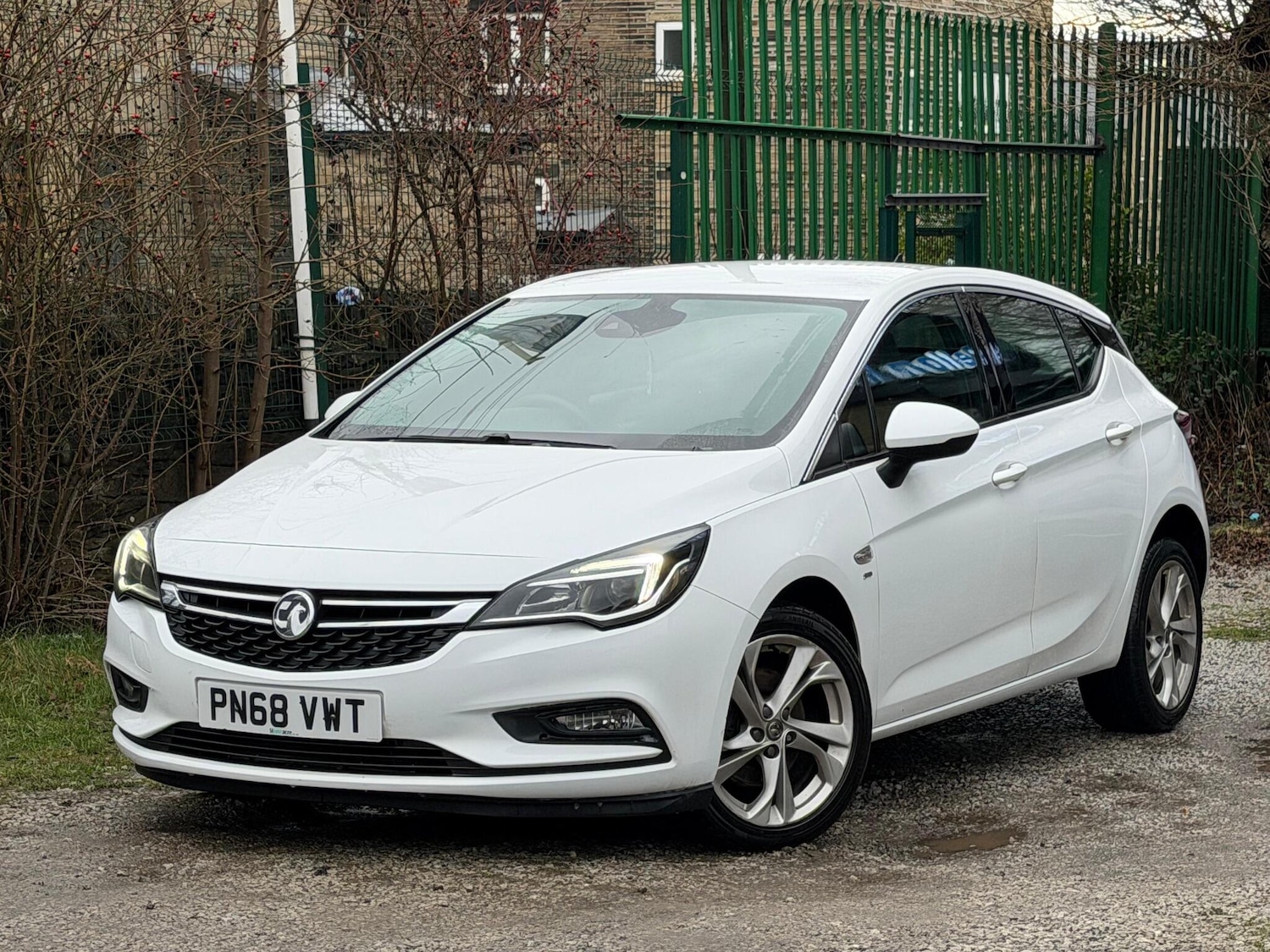 Used Vauxhall Astra 2018 for sale - 77119950: Photo 3