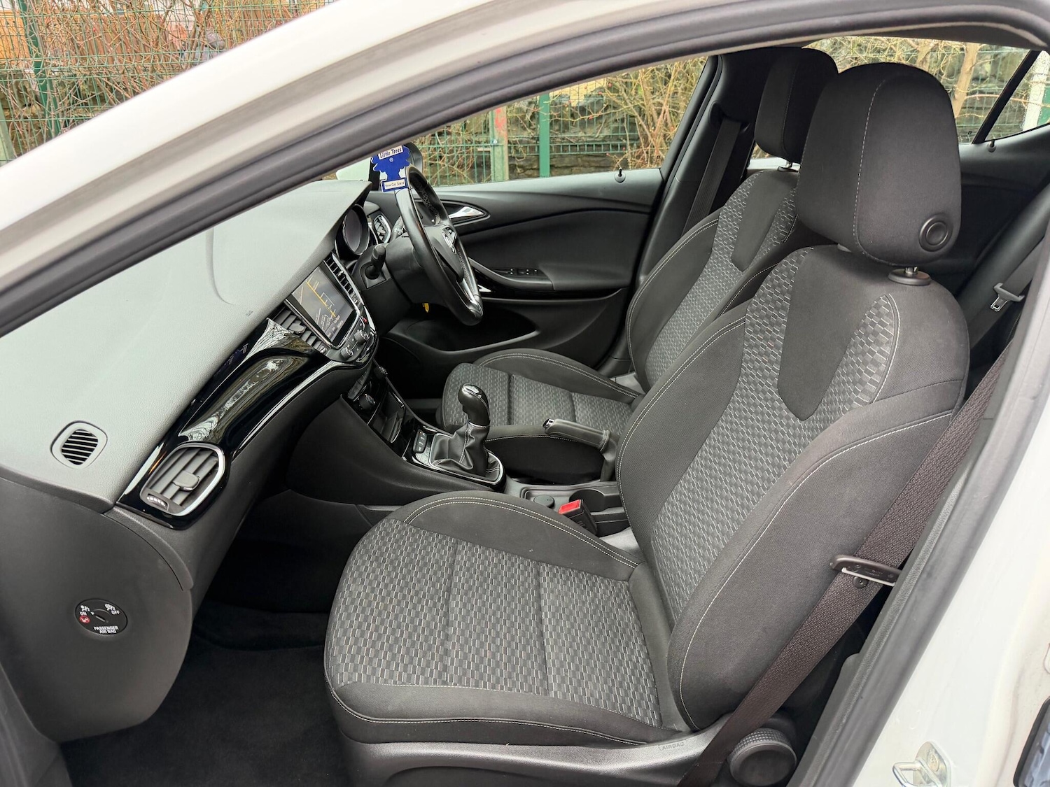 Used Vauxhall Astra 2018 for sale - 77119950: Photo 31