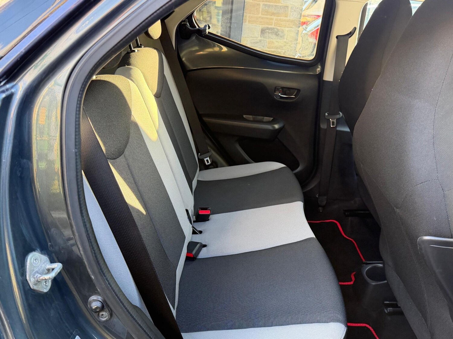 Used Toyota AYGO for sale - 77723587: Photo 12