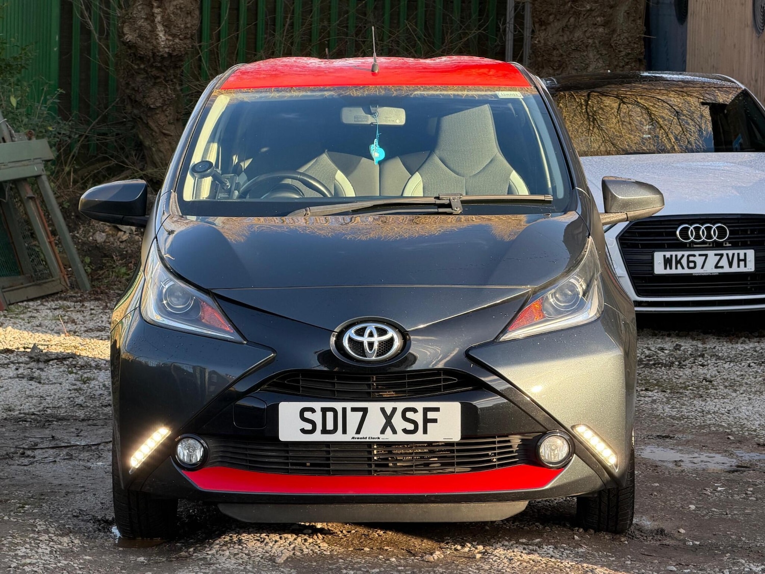 Used Toyota AYGO for sale - 77723587: Photo 2