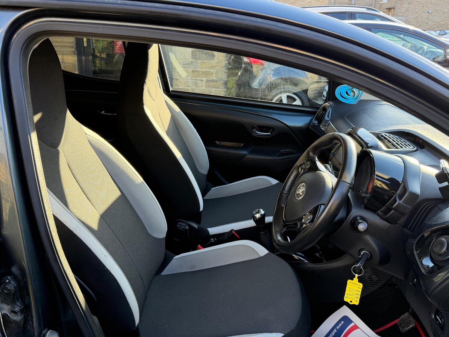 Used Toyota AYGO for sale - 77723587: Photo 21