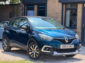 Used Renault Captur 2019 for sale - 79401522: Photo