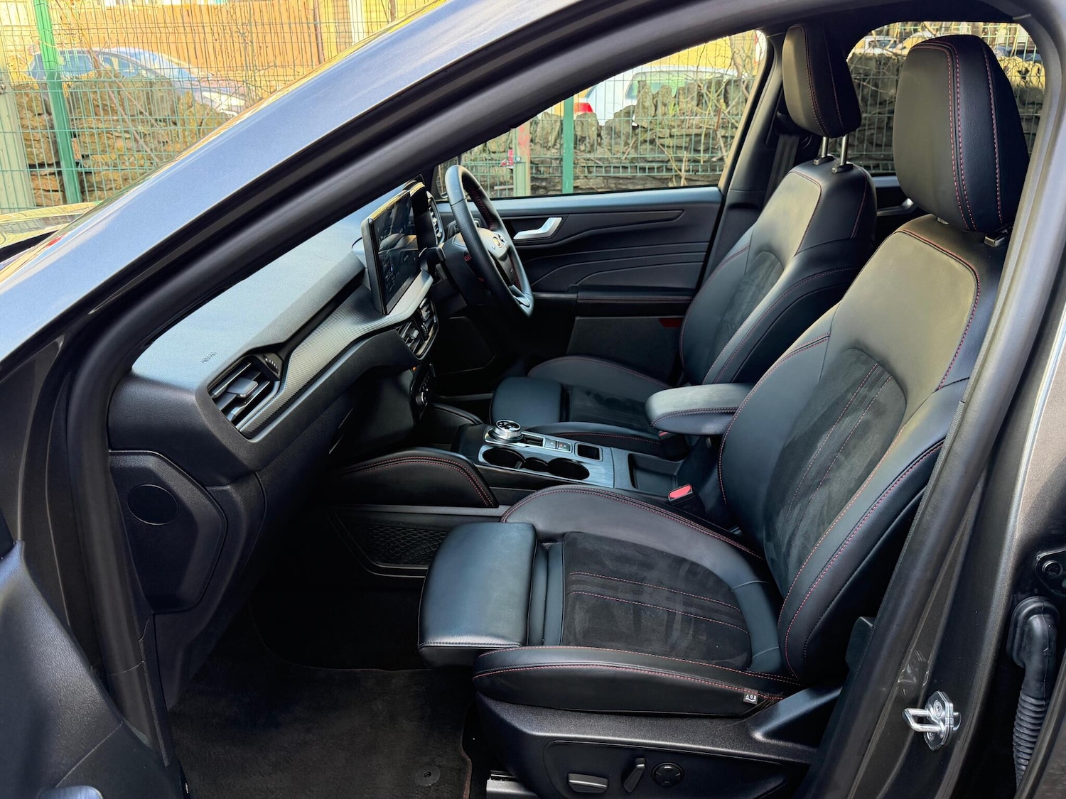 Used Ford Kuga 2025 for sale - 77637558: Photo 41