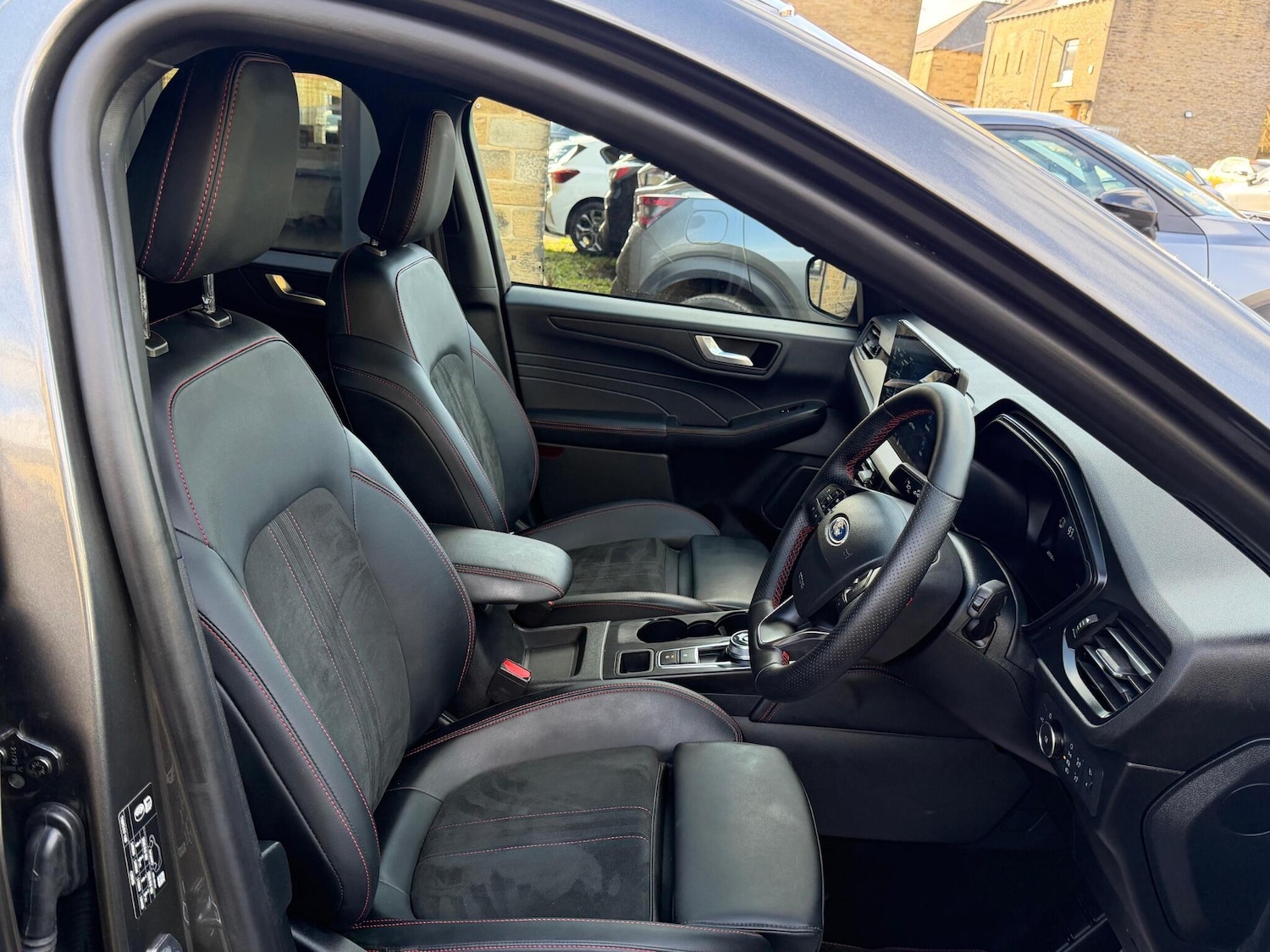 Used Ford Kuga 2025 for sale - 77637558: Photo 9