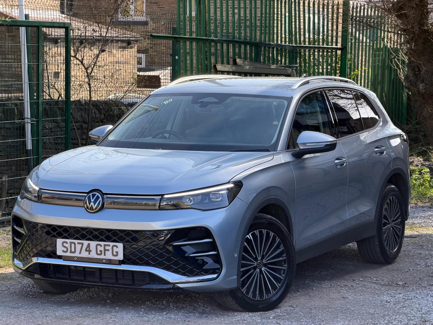 Used Volkswagen Tiguan 2024 for sale - 78184531: Photo 1