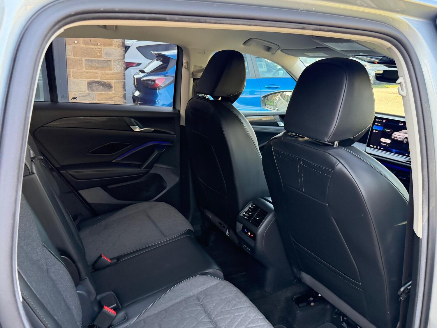 Used Volkswagen Tiguan 2024 for sale - 78184531: Photo 18