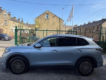 Used Volkswagen Tiguan 2024 for sale - 78184531: Photo