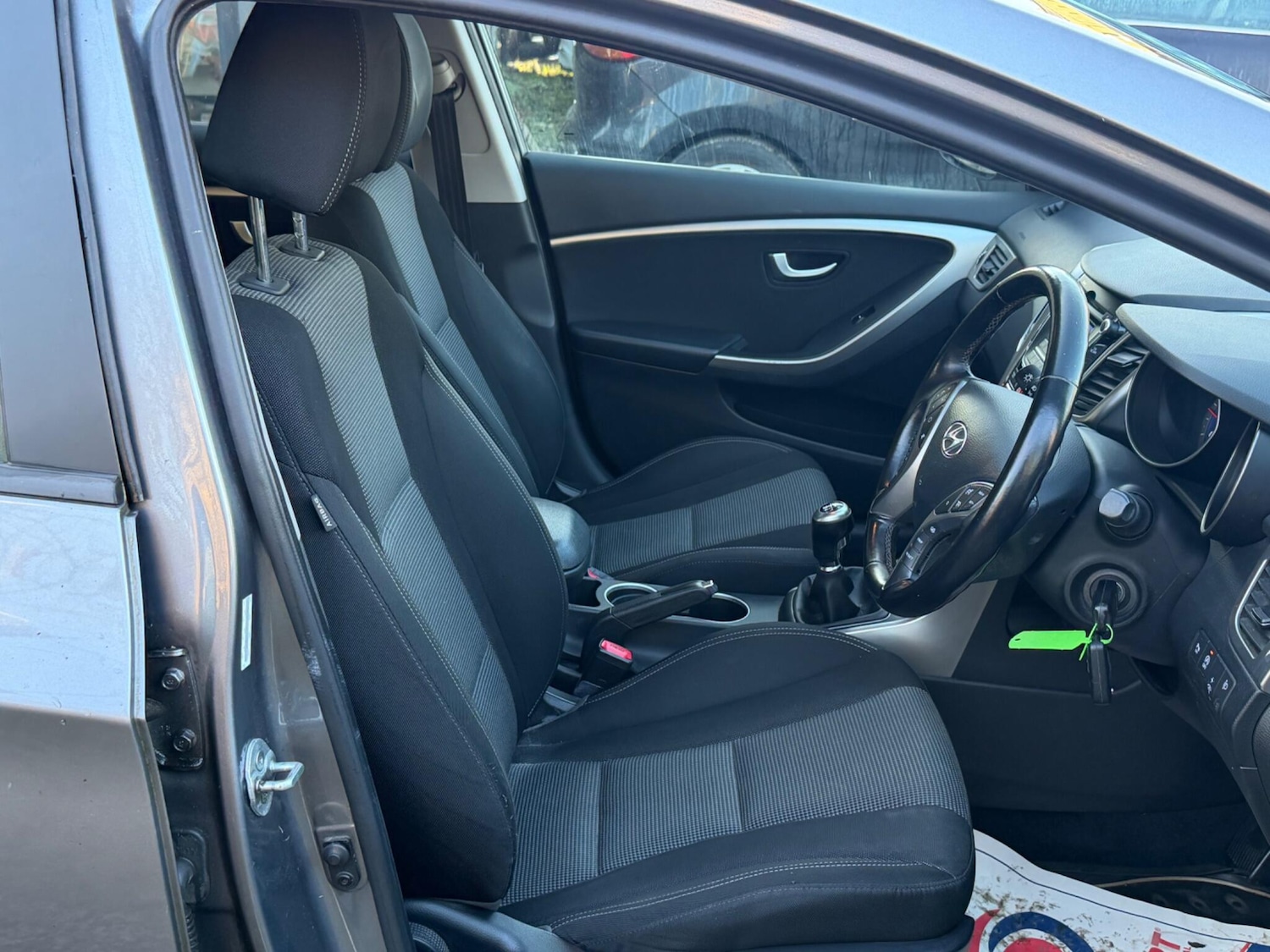 Used Hyundai i30 2013 for sale - 77351365: Photo 14