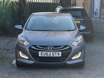 Used Hyundai i30 2013 for sale - 77351365: Photo